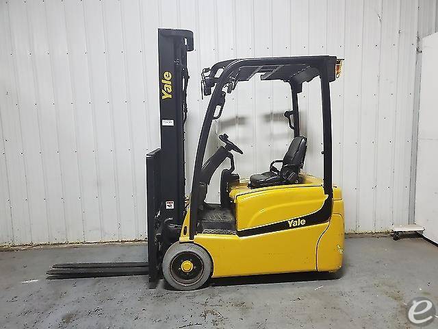 2015 Yale ERP035VT