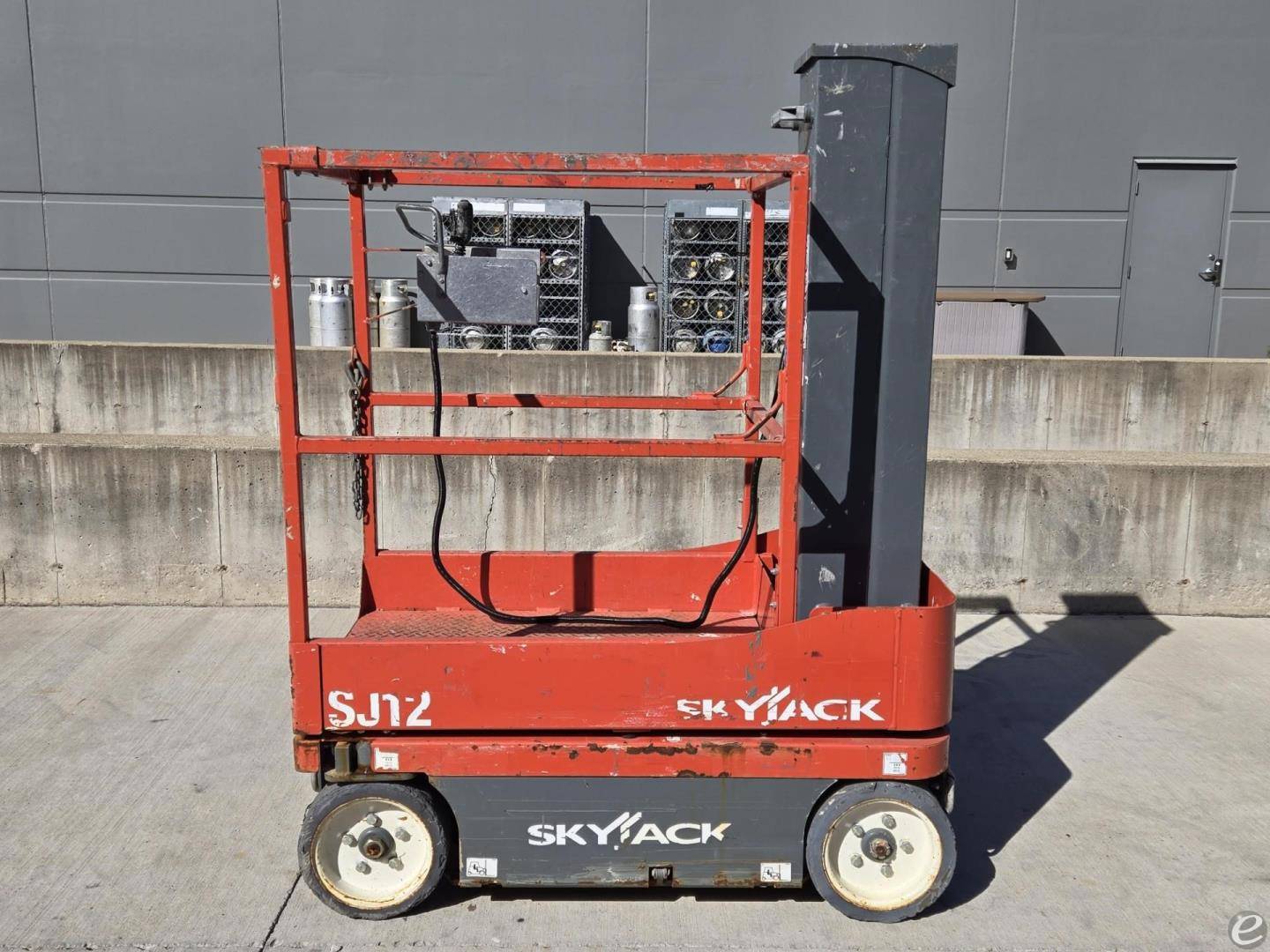 2017 Skyjack SJ12