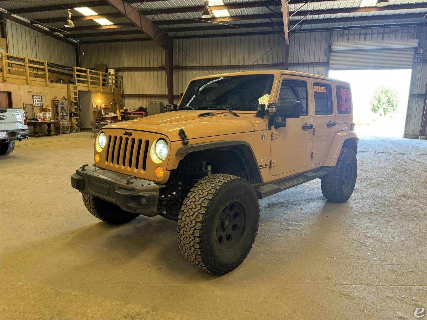 2014 WRANGLER UNLIMITED SAHARA