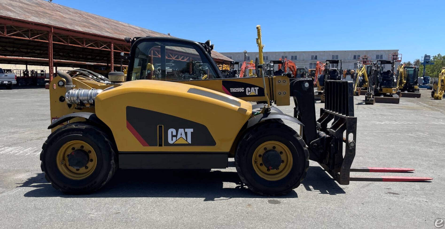 2016 Cat TH255C