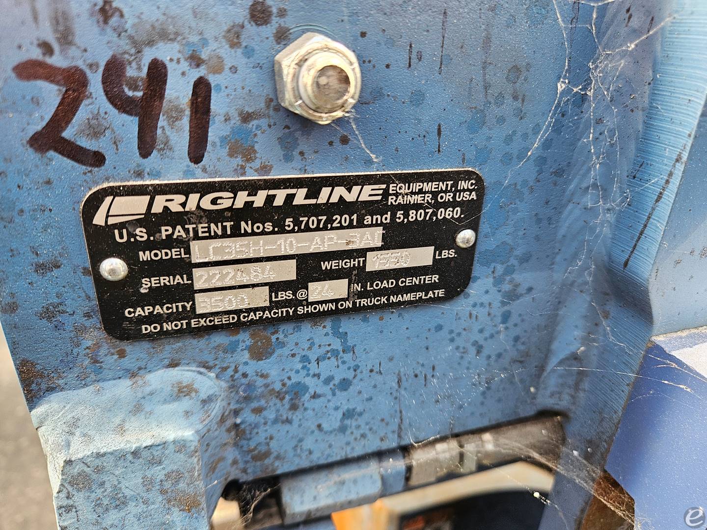 2022 Rightline LC35H-10-AP-3AP