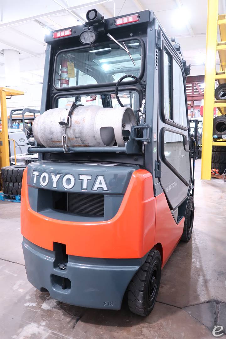 2014 Toyota 8FGU18 Pneumatic Tire Forklift - 123Forklift