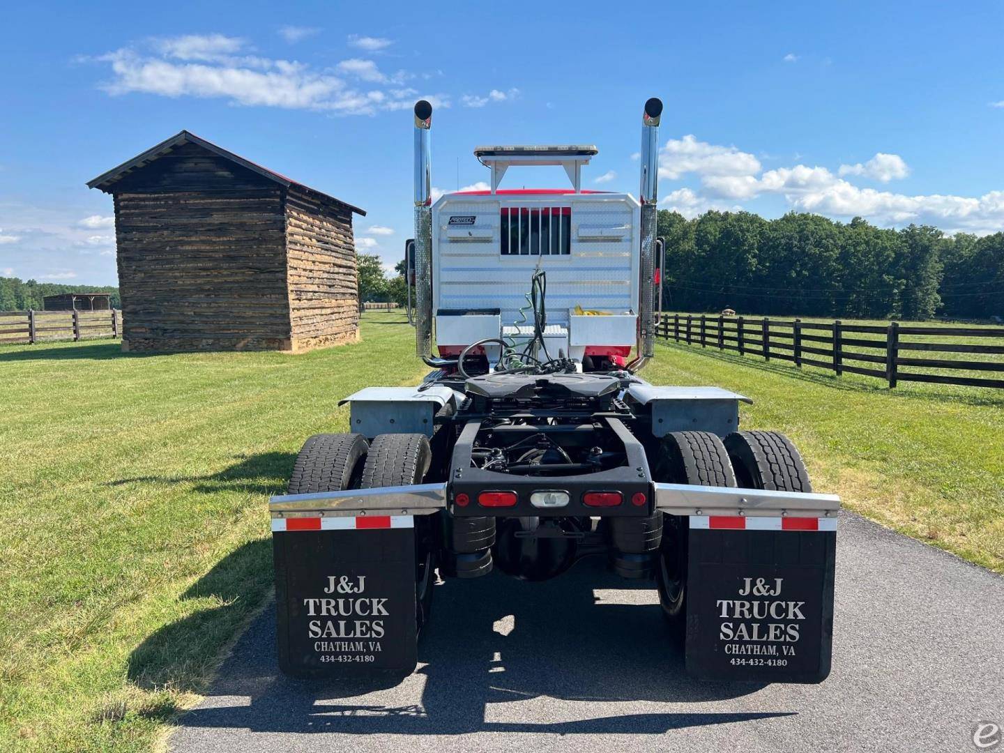 2020 Peterbilt 567