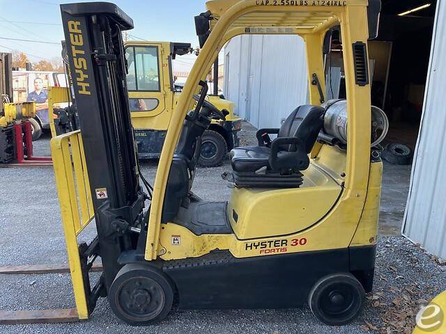 2015 Hyster S30FT Cushion Tire Fork...