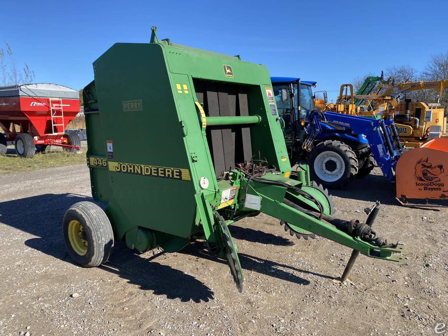 John Deere 446