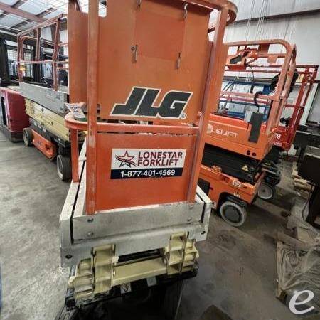 2013 JLG 1930ES