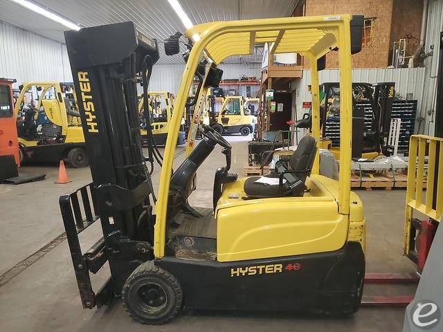 2011 Hyster J40XNT