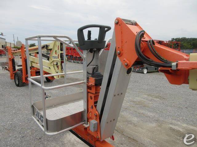 2018 JLG T500J