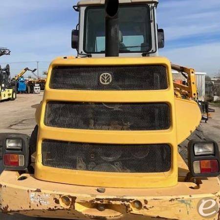 2007 New Holland W130