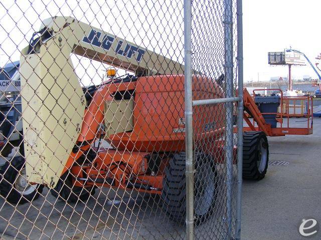 2005 JLG 600AJ