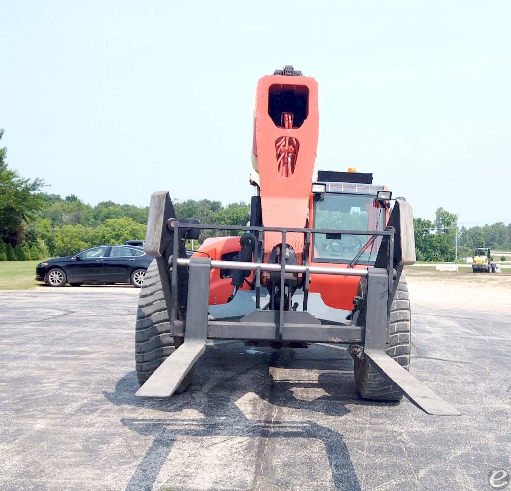 2010 JLG G12-55A