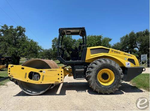 2019 Bomag BW211D-5