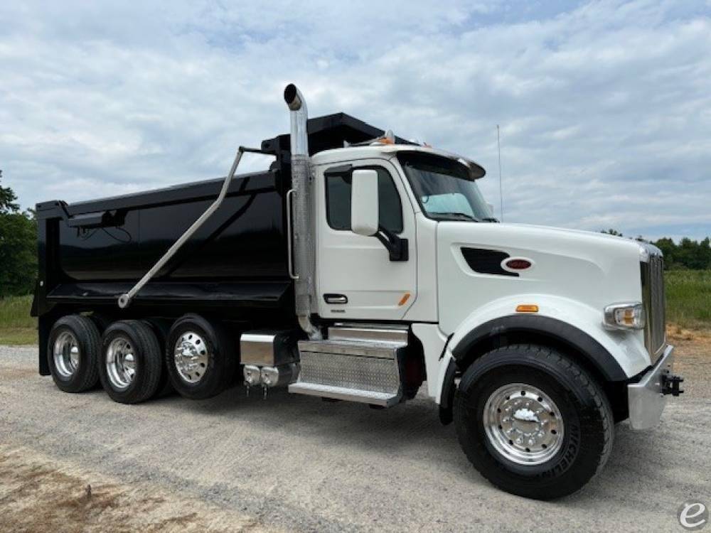 2021 Peterbilt 567