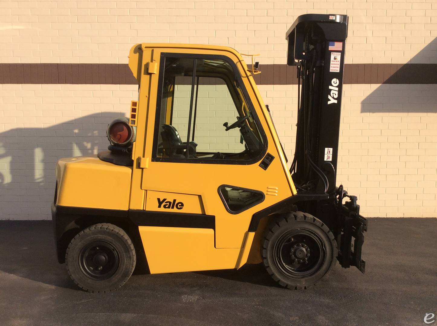 2003 Yale GLP090