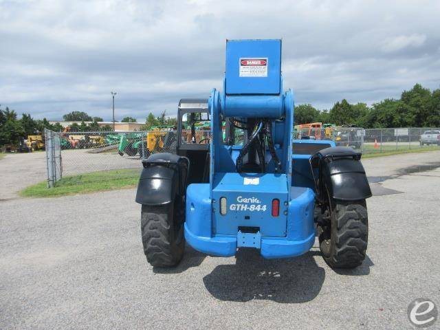 2015 Genie GTH844