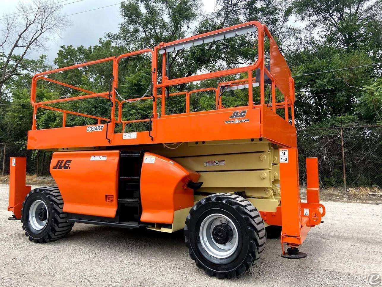 2014 JLG 3394RT