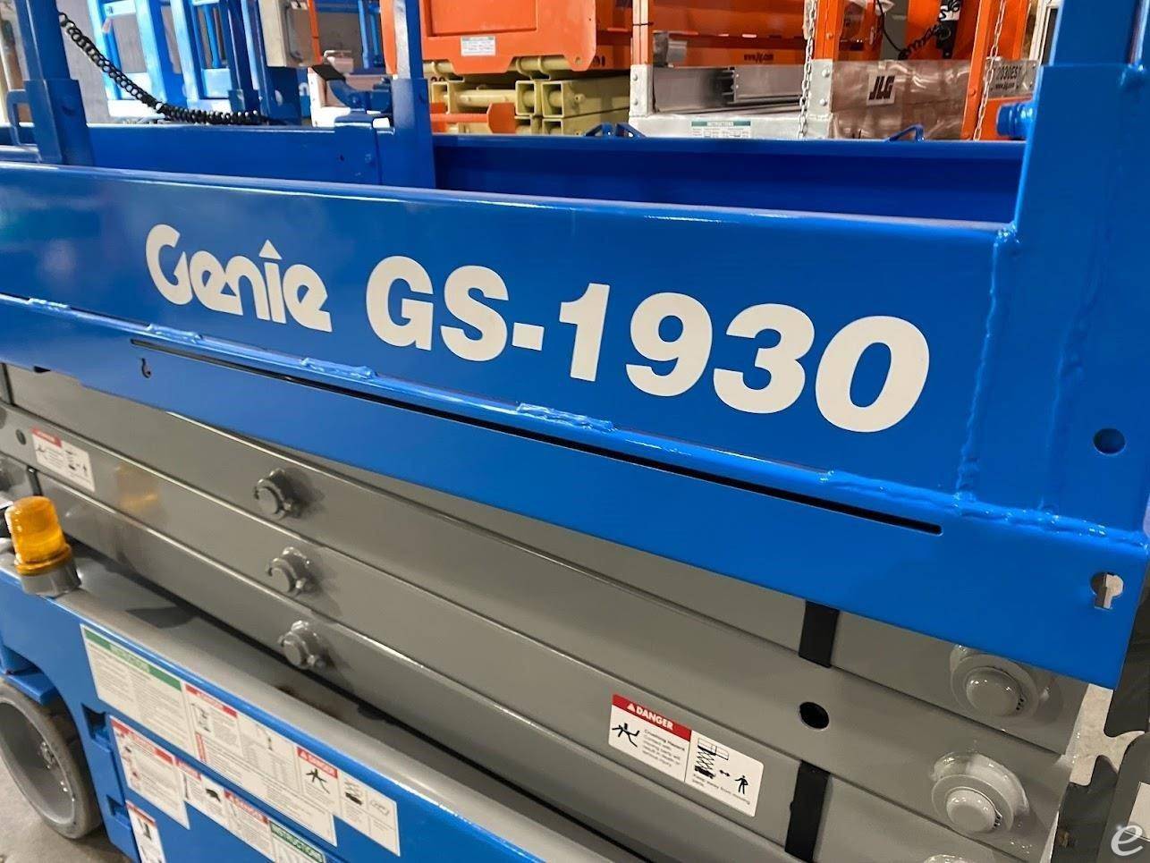 2017 Genie GS1930