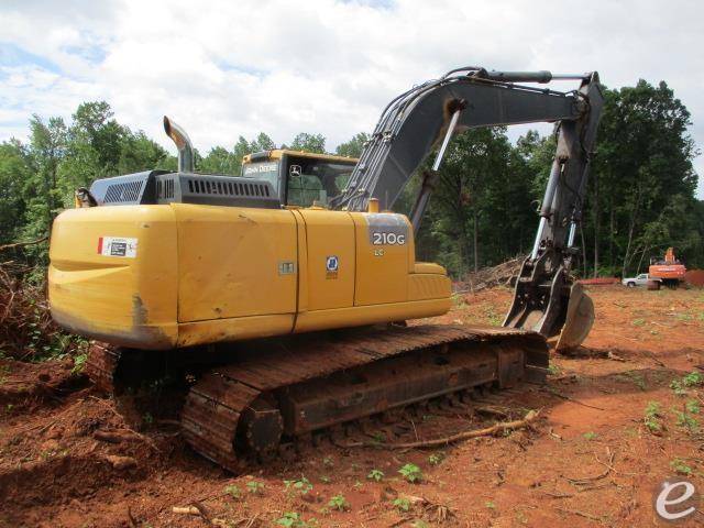 2013 John Deere 210G LC