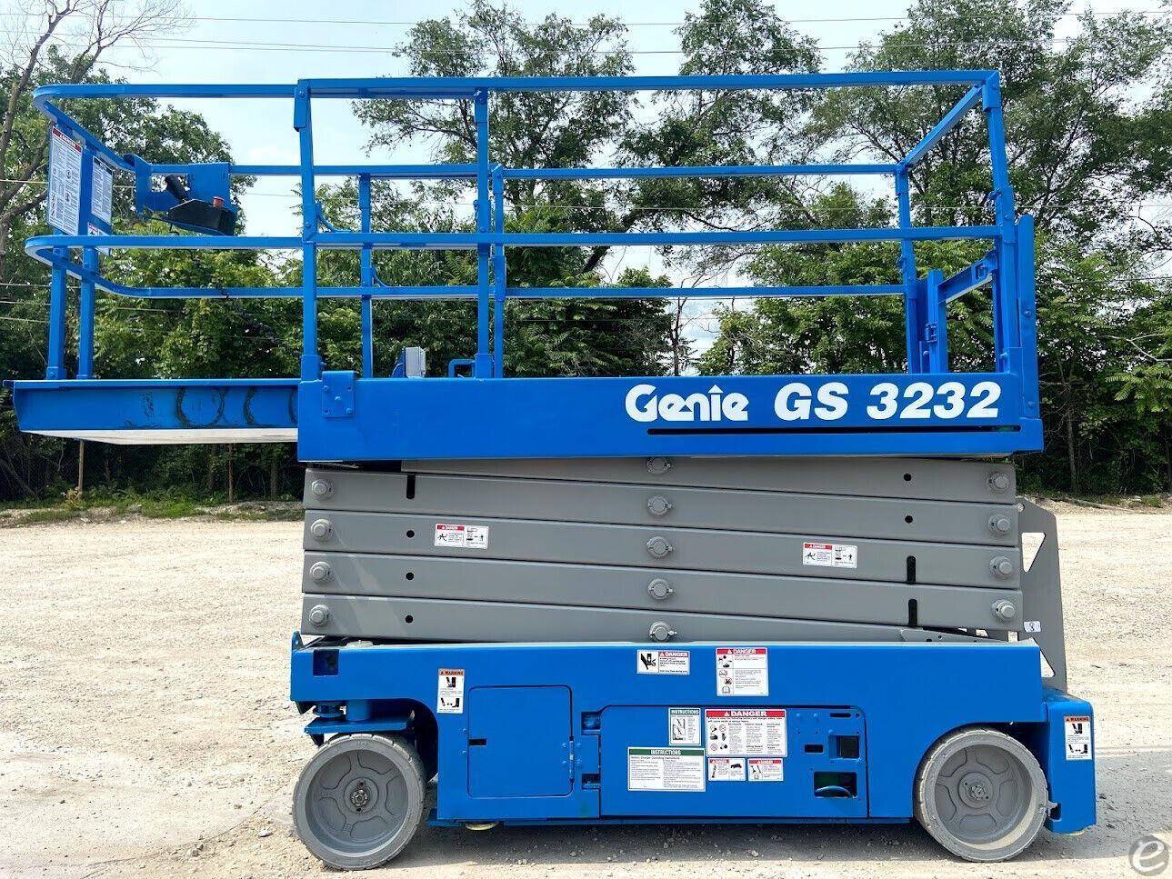 2015 Genie GS3232