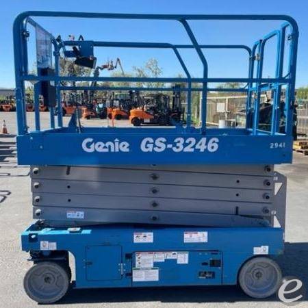 2014 Genie GS3246