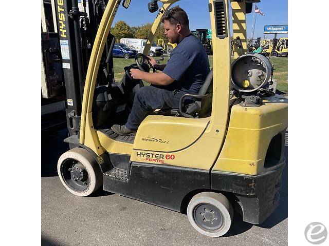 2011 Hyster S60FT