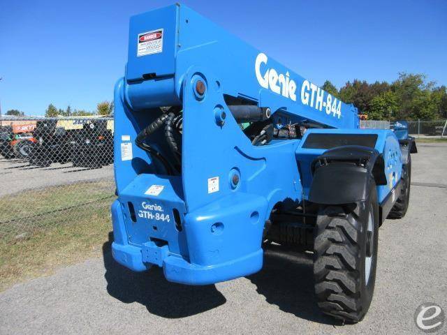 2015 Genie GTH844