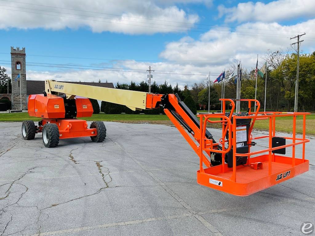 2017 JLG 860SJ