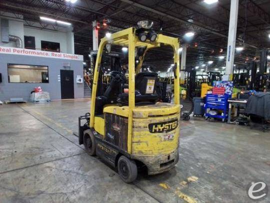 2017 Hyster E45XN-27