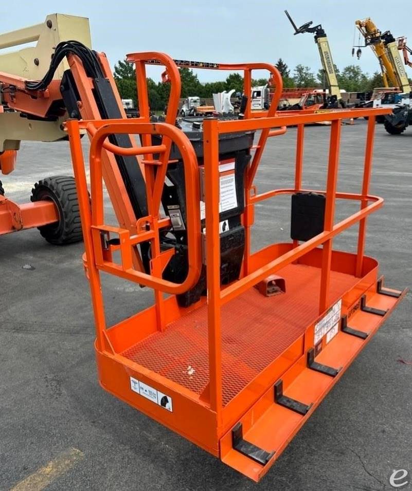 2014 JLG 450AJ