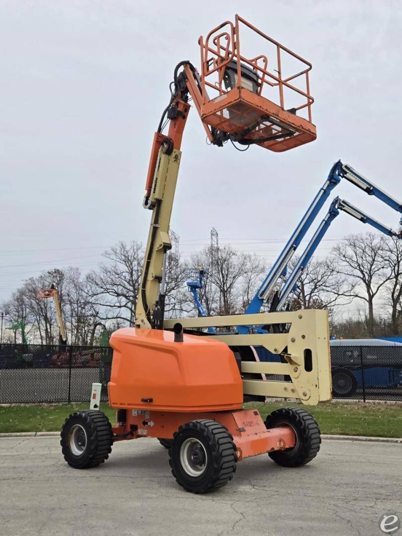 2016 JLG 450AJ