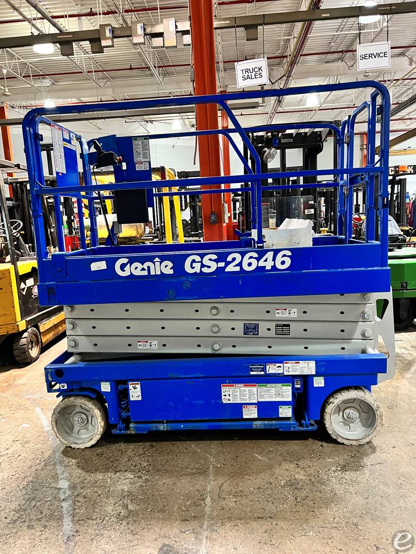 2012 Genie GS-2646