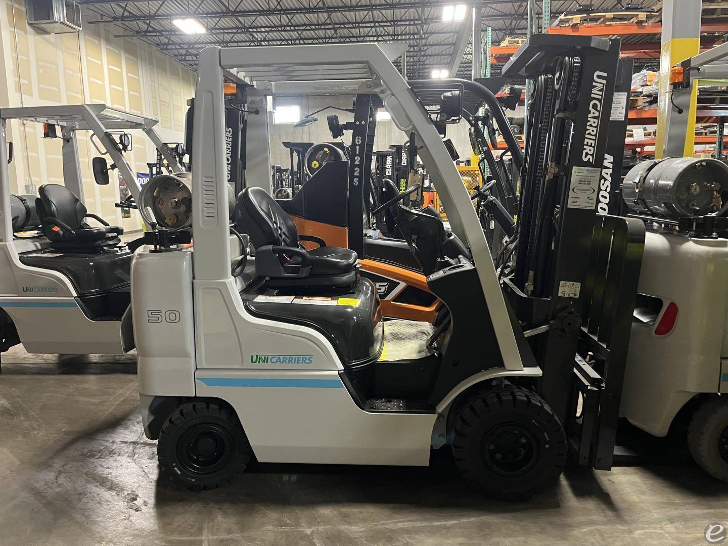 2014 Unicarriers AF50 - $15,650.00