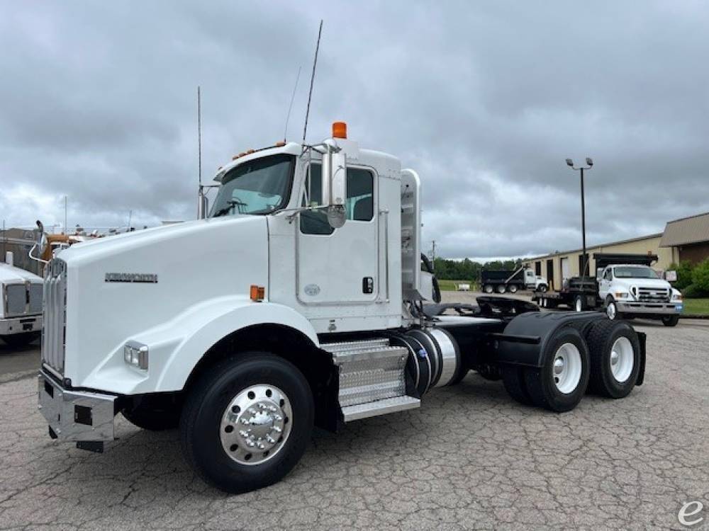 2012 Kenworth T800