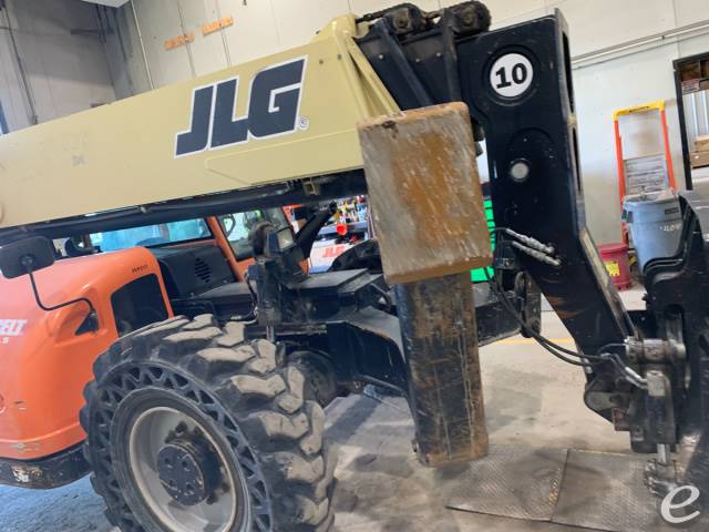 2007 JLG G10-55A