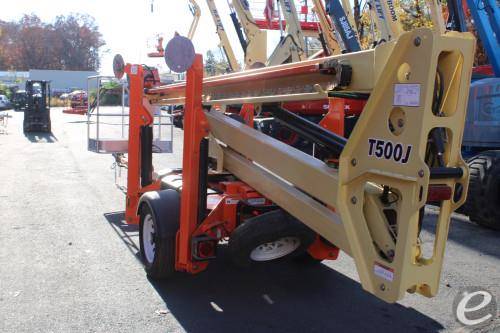 2019 JLG T500J