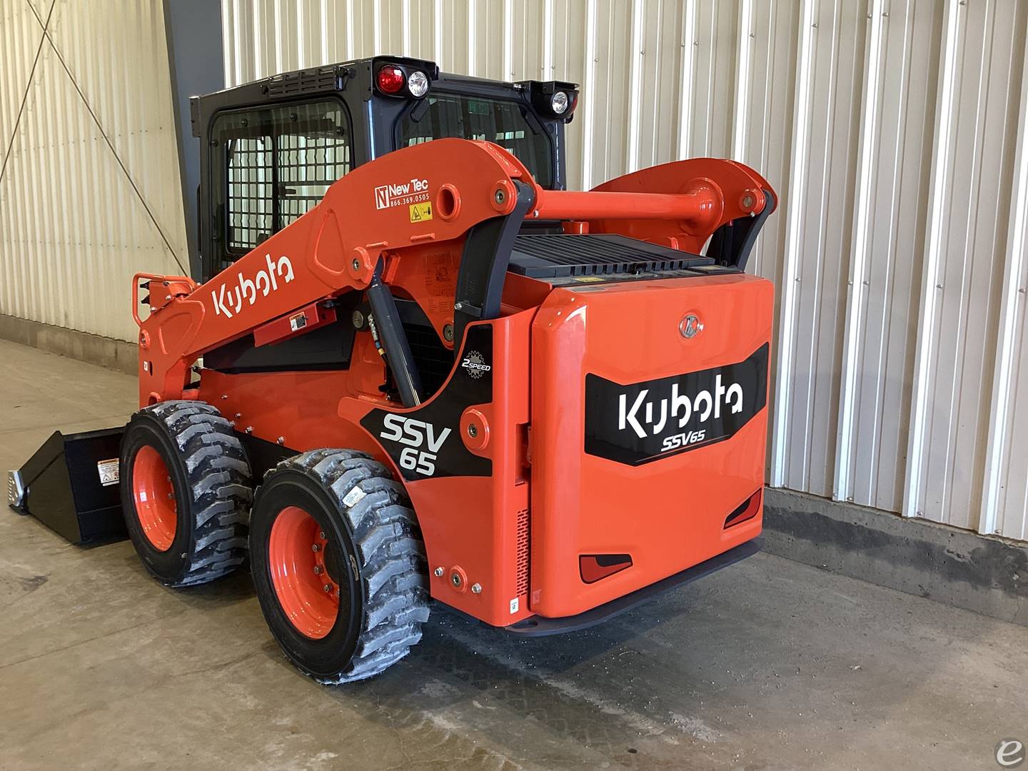 2024 Kubota SSV65PHC