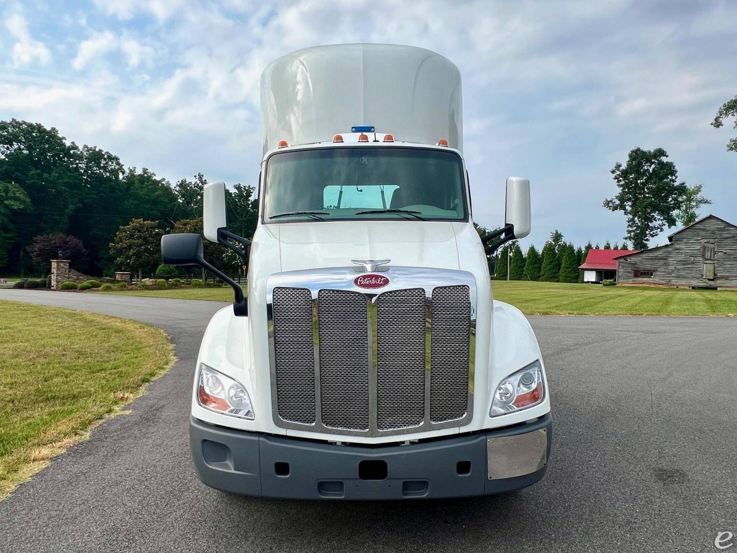 2022 Peterbilt 579