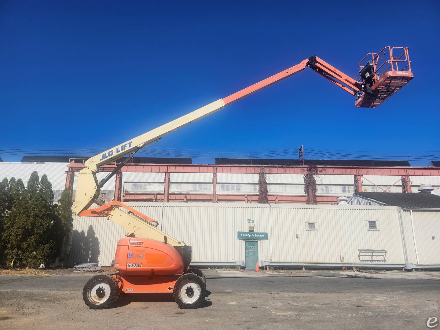 2012 JLG 600AJ