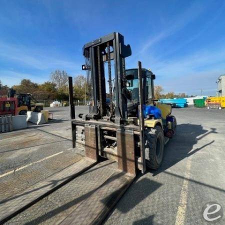 2011 Hoist Liftruck P360