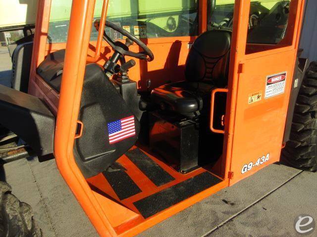 2013 JLG G9-43A