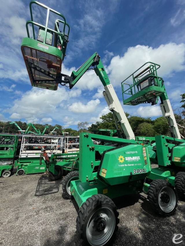 2013 JLG 340AJ