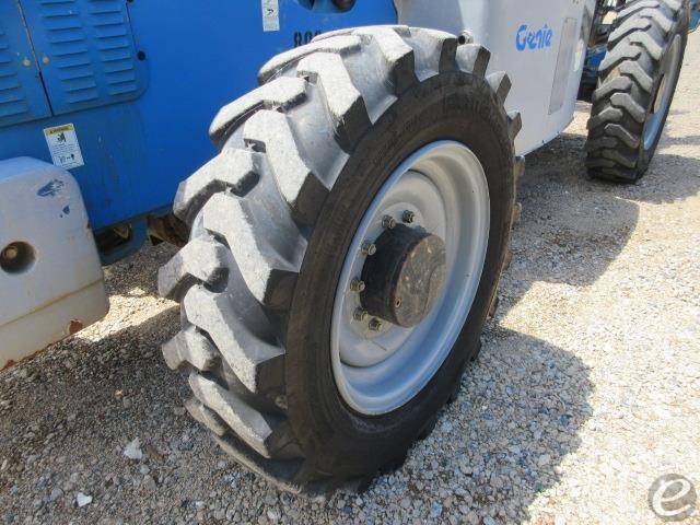 2014 Genie GTH1056