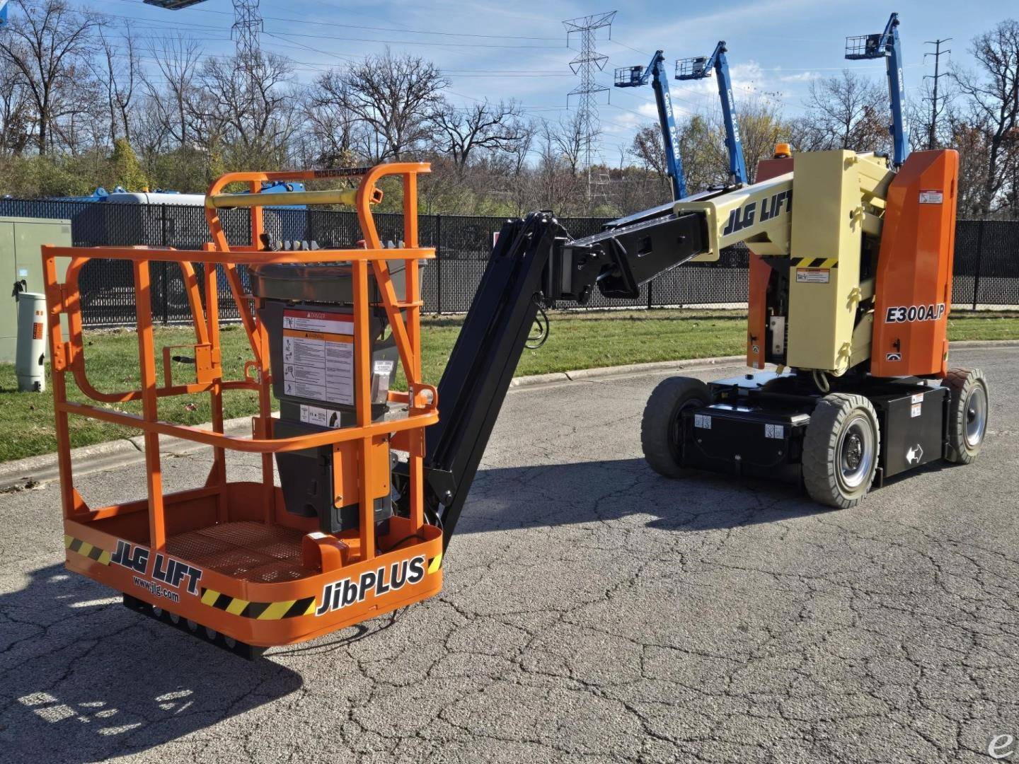 2016 JLG E300AJP