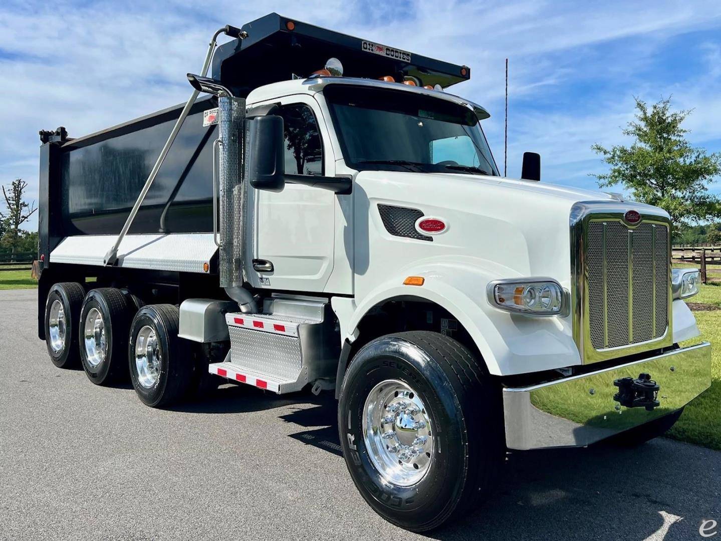 2022 Peterbilt 567