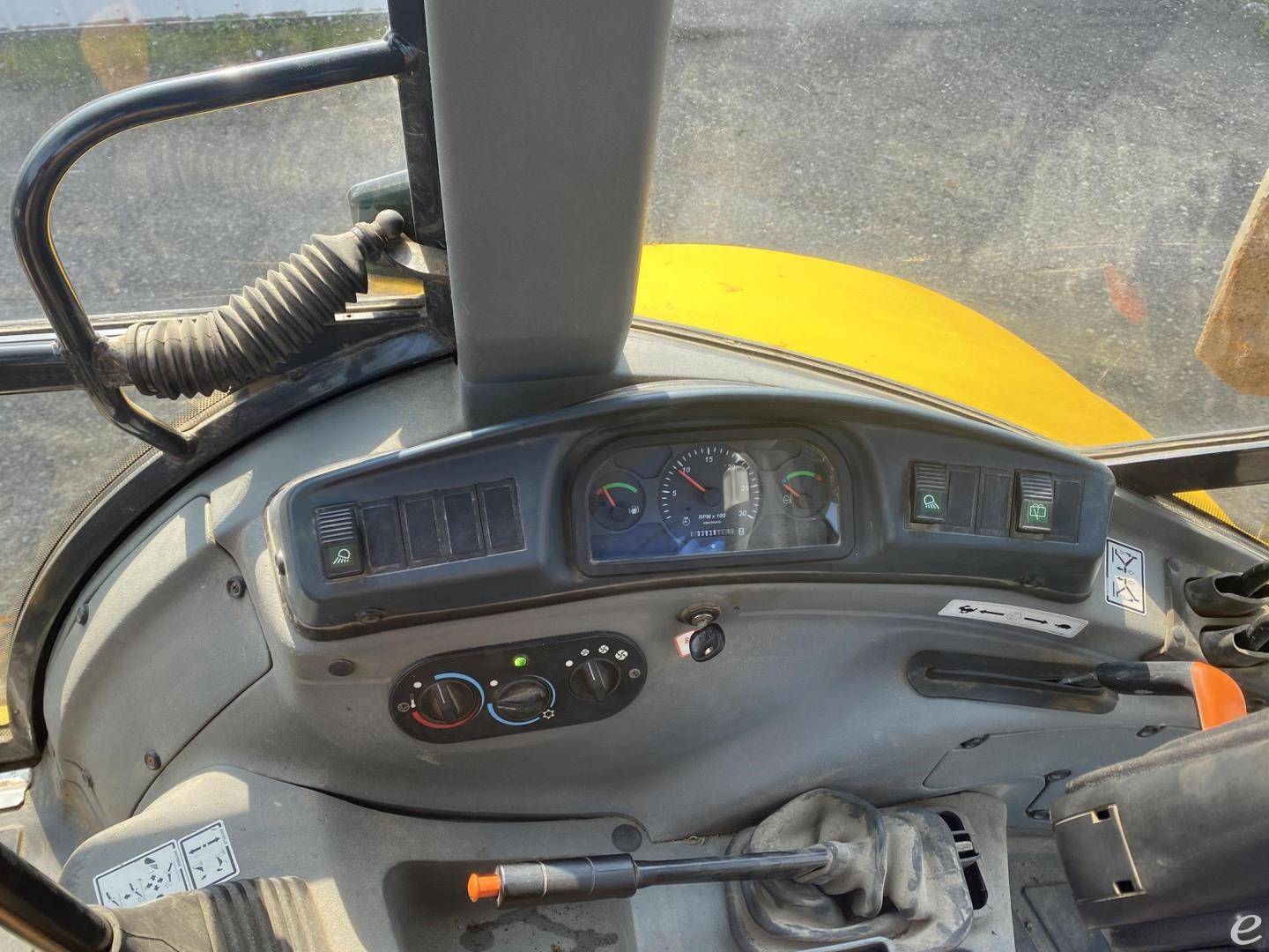 2008 New Holland B95