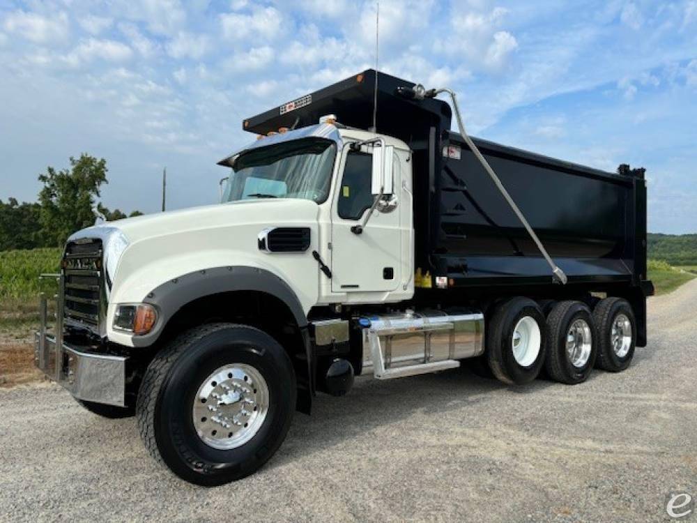 2024 Mack GRANITE 64FR