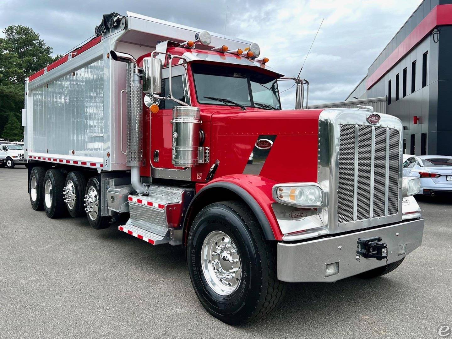 2016 Peterbilt 389