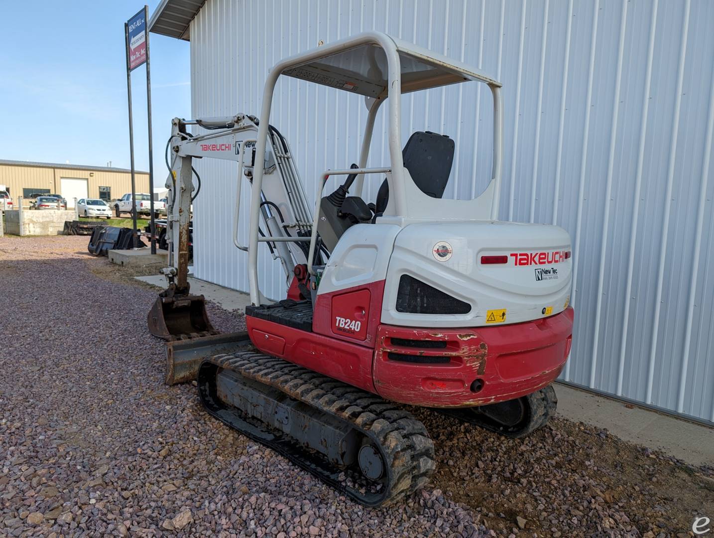 2018 Takeuchi TB240