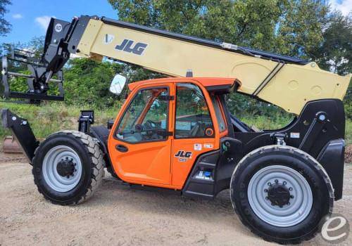 2024 JLG 1055