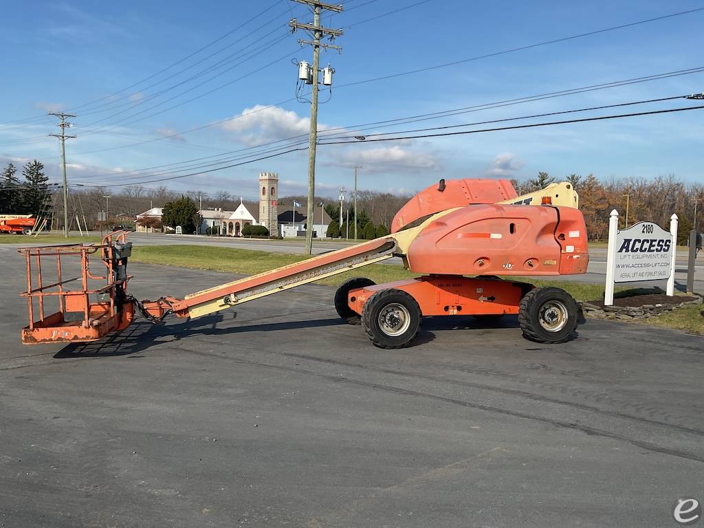 2012 JLG 400S